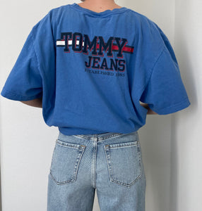 Vintage Tommy Hilfiger T-shirt