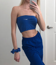 Load image into Gallery viewer, Matching Blue Nike Set + Scrunchie