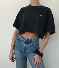Load image into Gallery viewer, Vintage Nike T-Shirt + Scrunchie