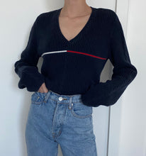 Load image into Gallery viewer, Vintage Tommy Hilfiger Sweater