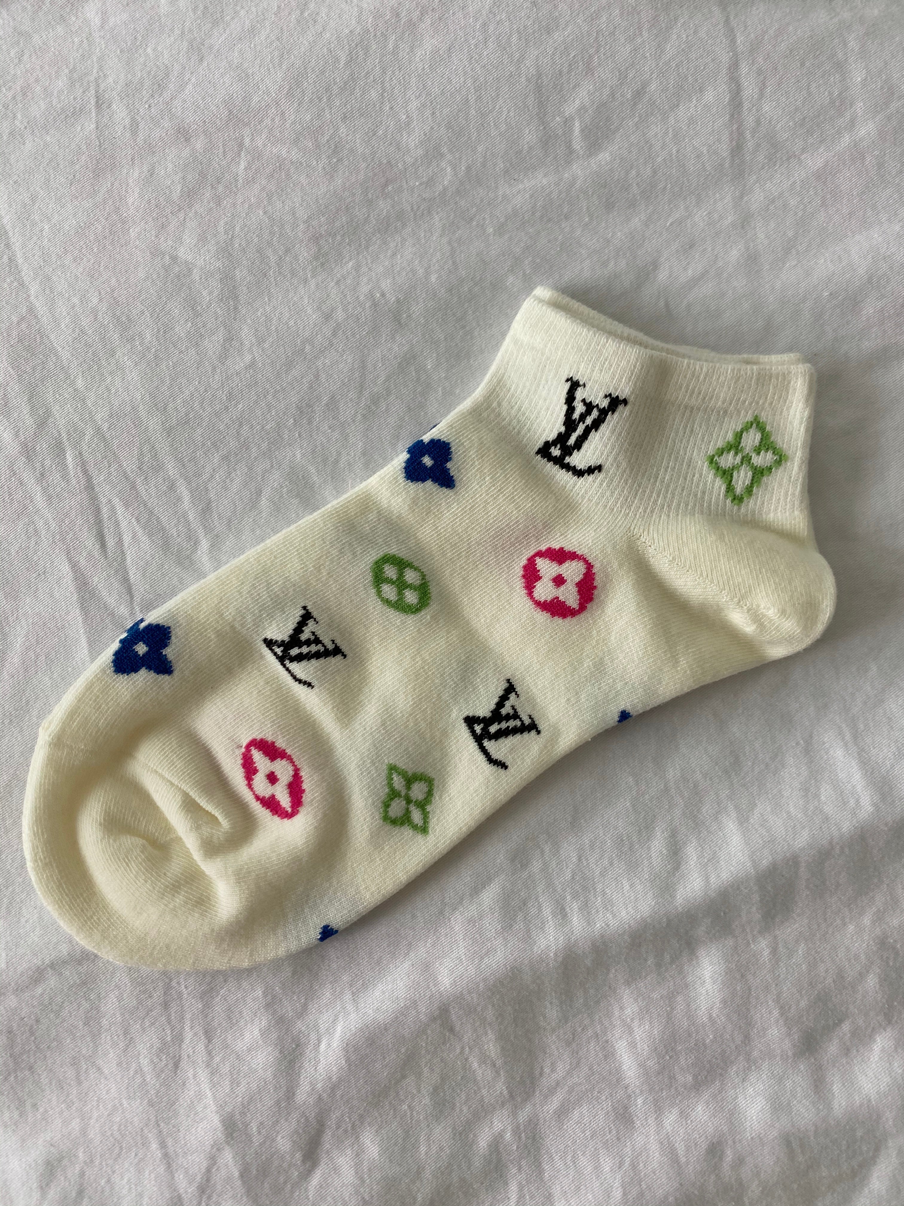 Anyone come across these LV Medallion Socks? : r/DesignerReps